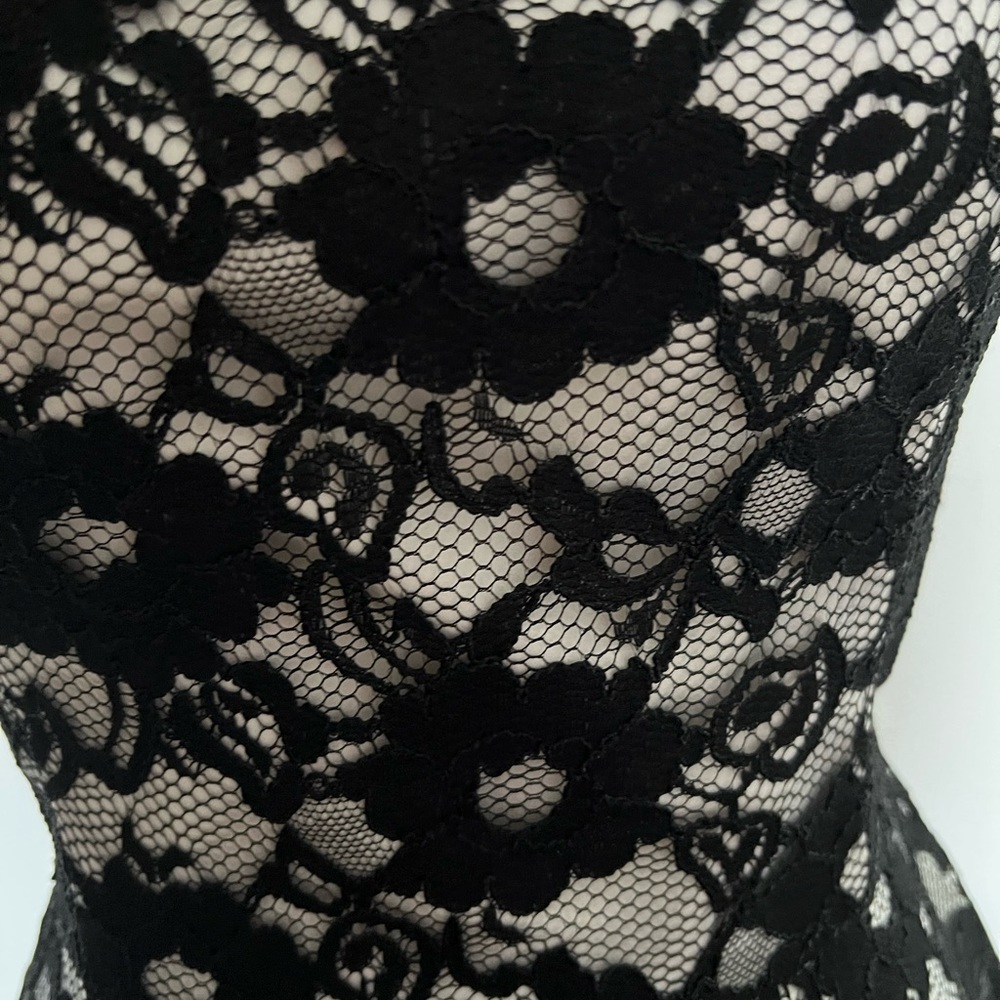 Vintage inspired party dress…full skirt - Picture 4 of 5